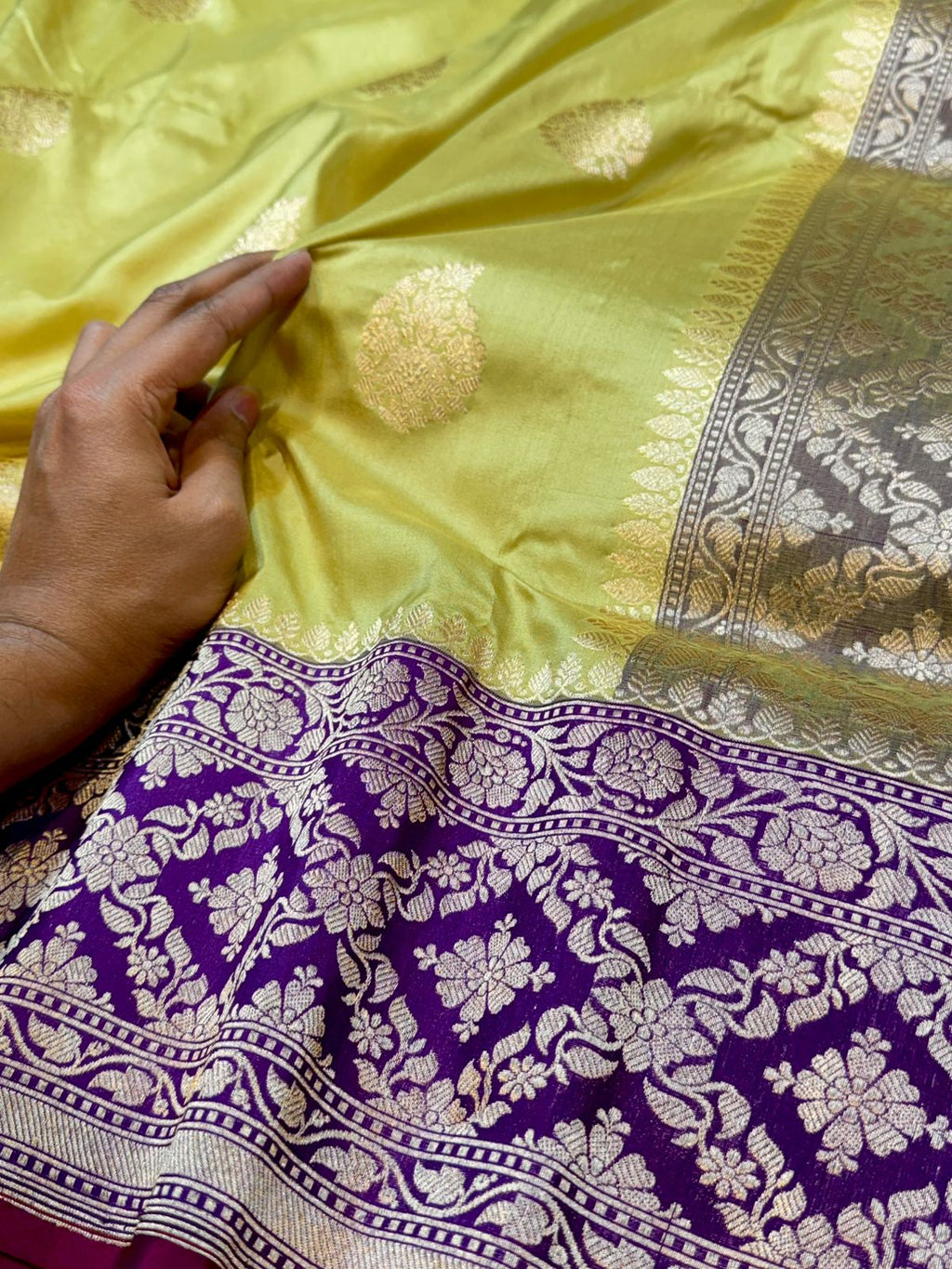 Pure Banaras Katan Silk Handloom Handwoven Pattu Saree