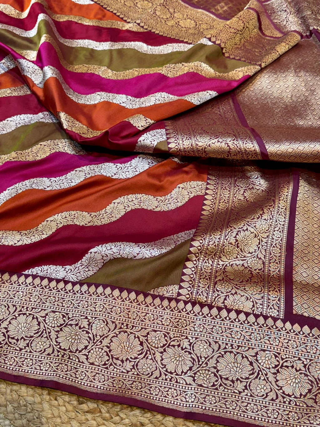 Wine Pure Banaras Katan Silk Handloom Handwoven Rangkaat Saree