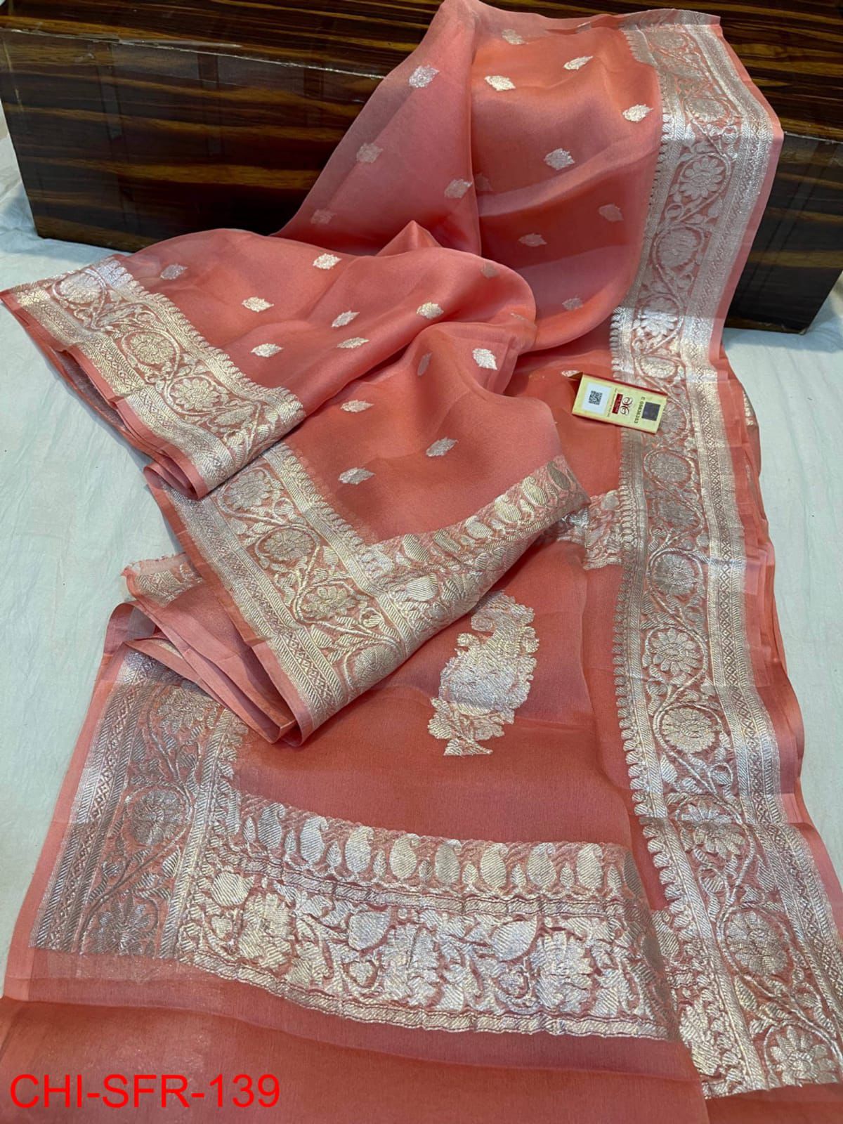 Pure Khaddi Georgette Silver Zari Border Buta Anchal Buti Design Saree