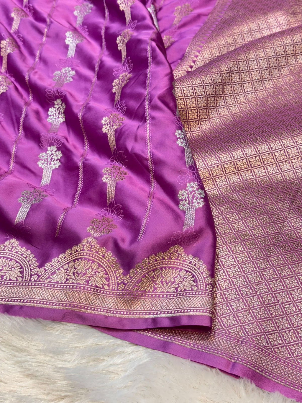 Banarasi Soft Meenakari Mashru Silk Partywear Saree