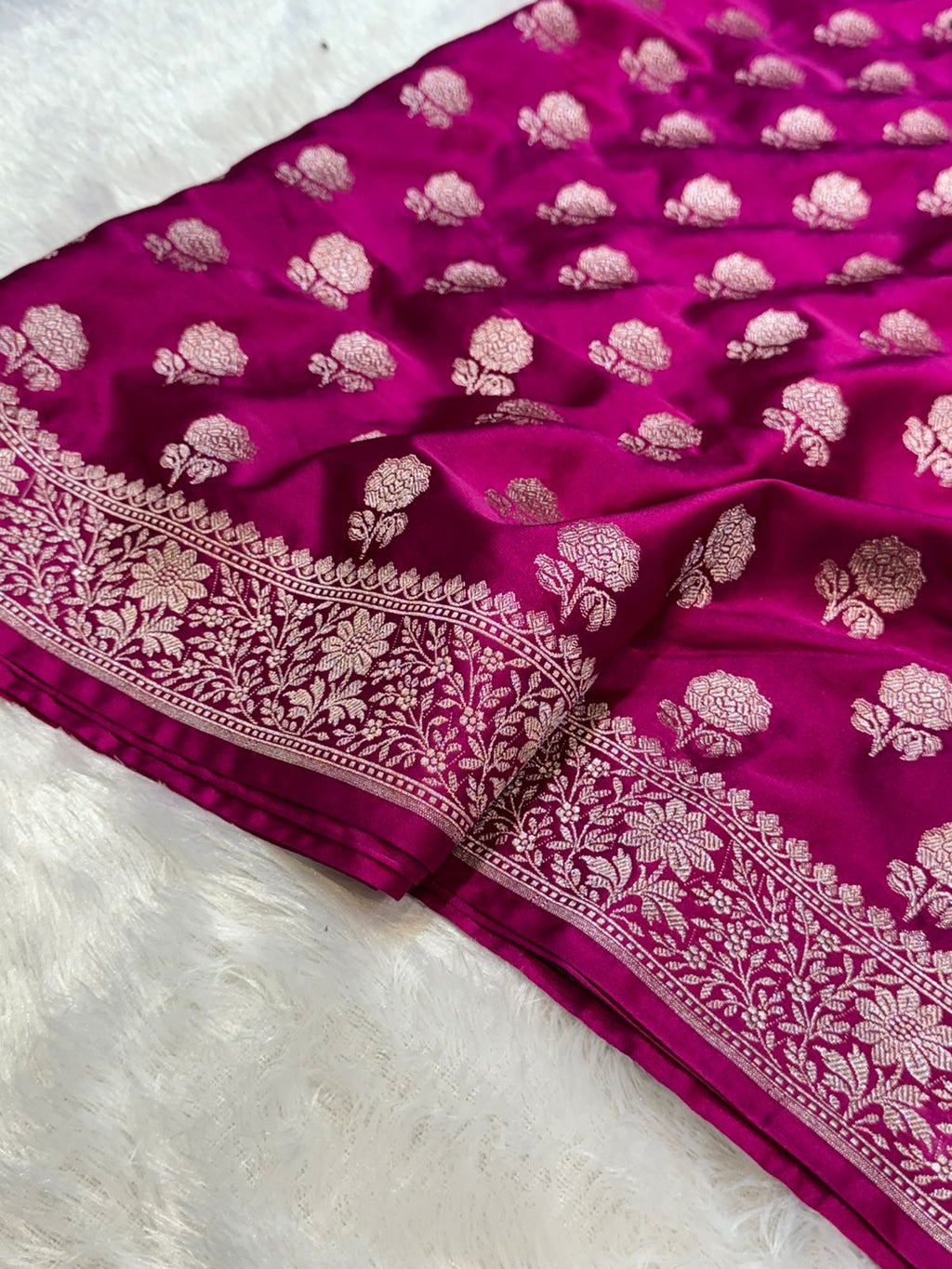 Banarasi Soft Meenakari Mashru Silk Partywear Saree