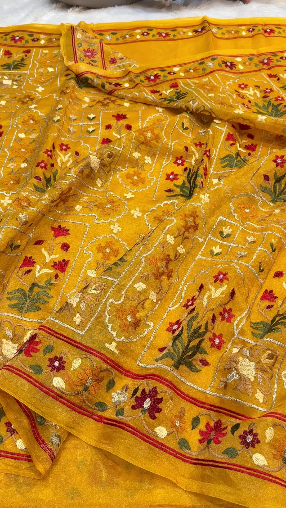 Diamond Gold Yellow Pure Handloom Double Tissue Jamdani Embroidery work Partywear Banarasi Saree